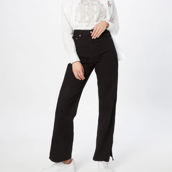 Tommy Hilfiger sequin tee - Picture 5 of 7